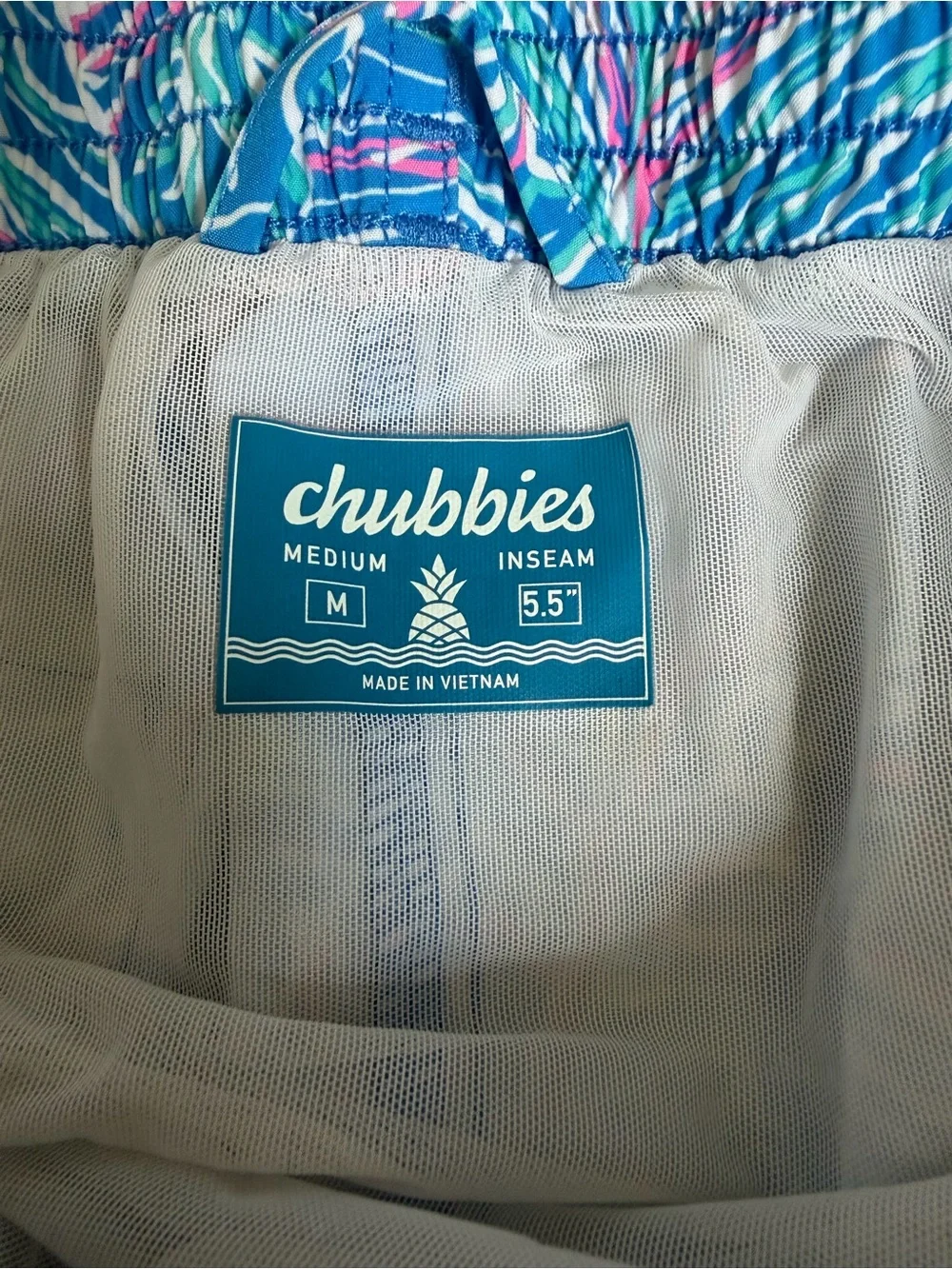 chubbies Blue Tropical Leaf Print Drawstring Shorts